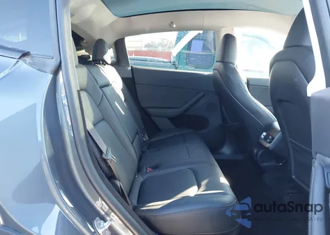 2024 Tesla Model Y Long Range Dual Motor All-Wheel Drive из США, поврежденный, VIN 7SAYGDEE7RA215514